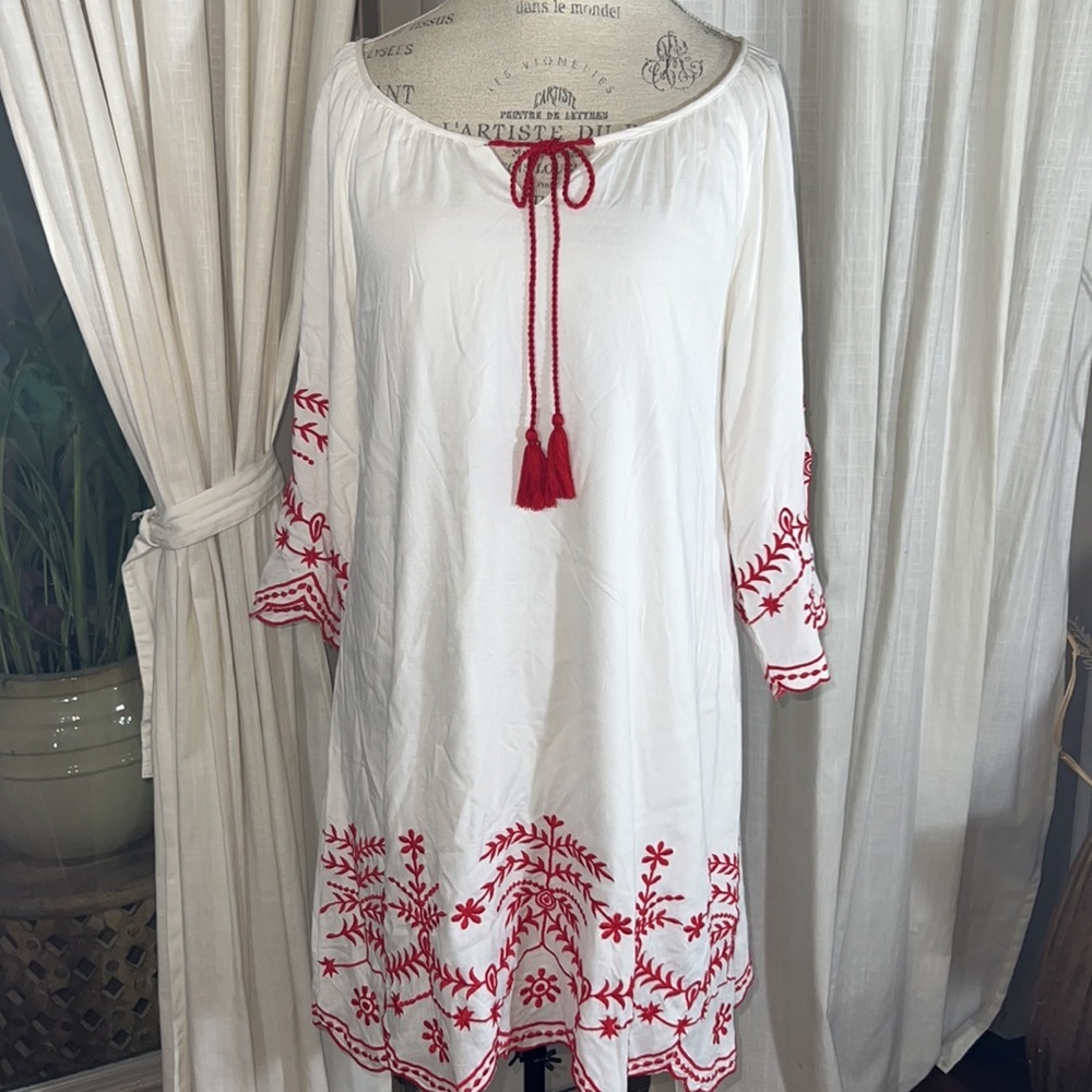 CC Chic Connection white tunic long shirt red embroidery tassel tie dress Small​